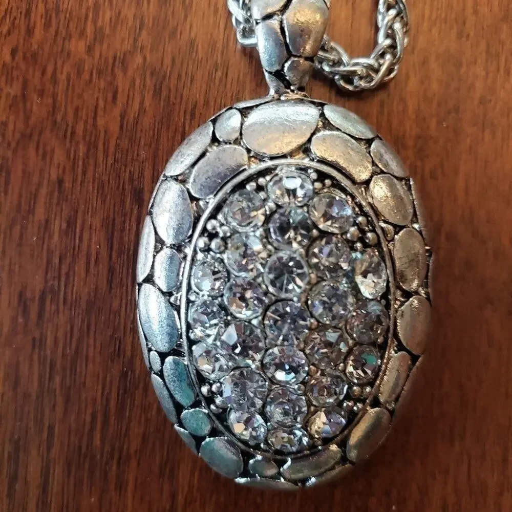 Premier silver and  jewel‎ necklace